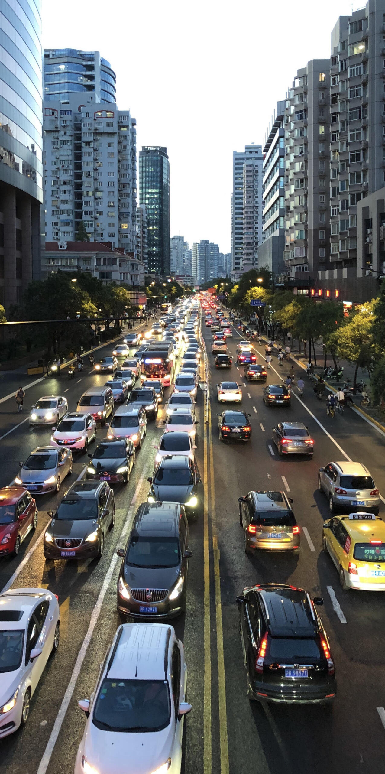 Global Traffic Analytics Global Traffic Analytics